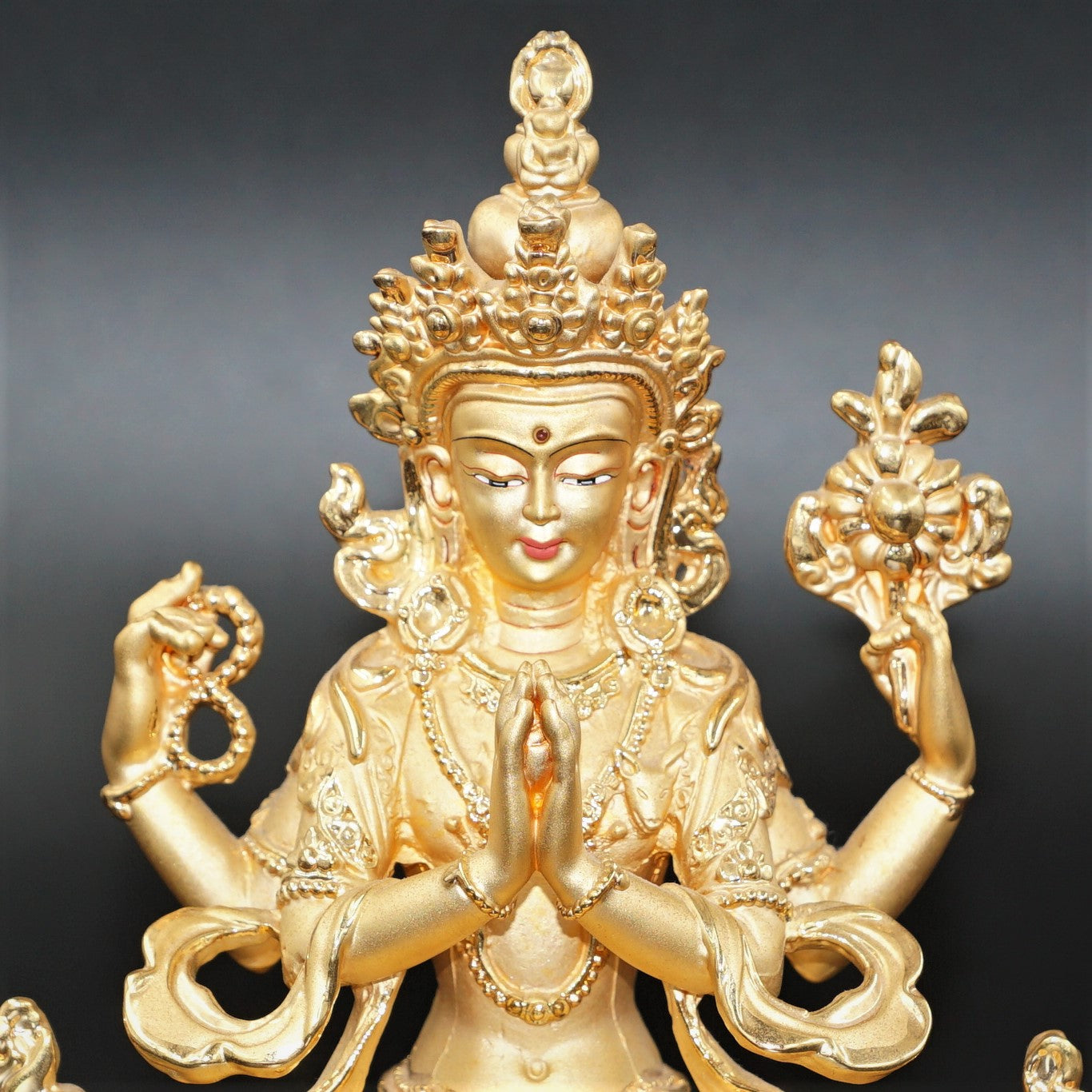 Goldener Buddha Chenrezig